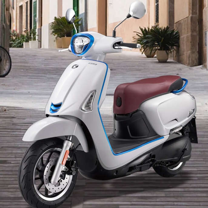 Тайваньская Kymco...