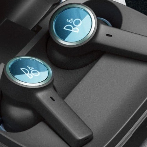 Датская Bang & Olufsen...