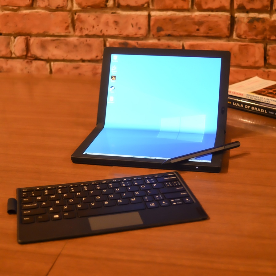Группа Lenovo приступила...