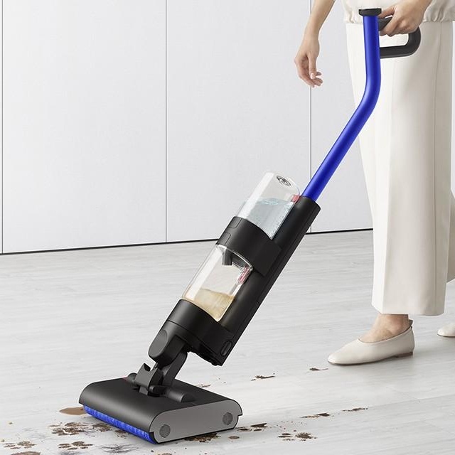 Компания Dyson показала...