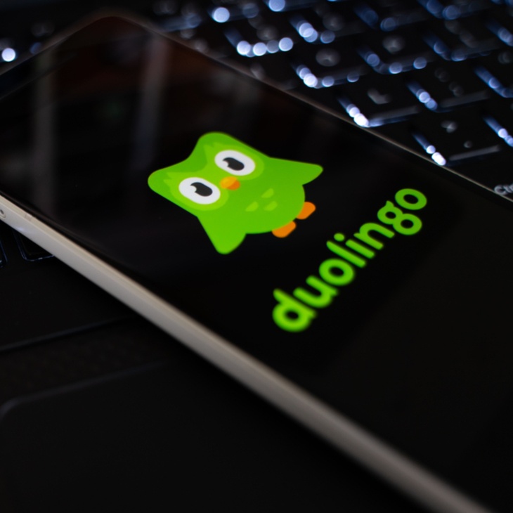 Платформа Duolingo...
