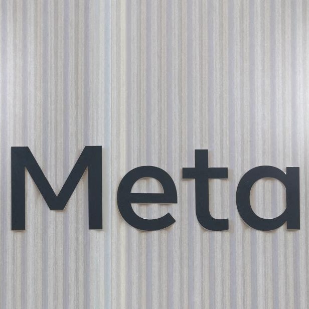 Корпорация Meta...