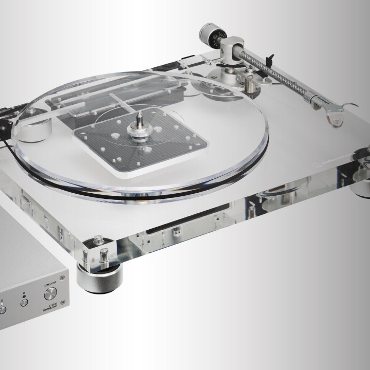 Фирма Audio-Technica...