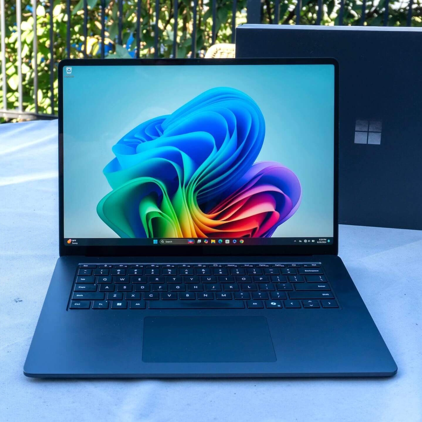 Американская Microsoft...