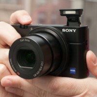 Компания Sony...