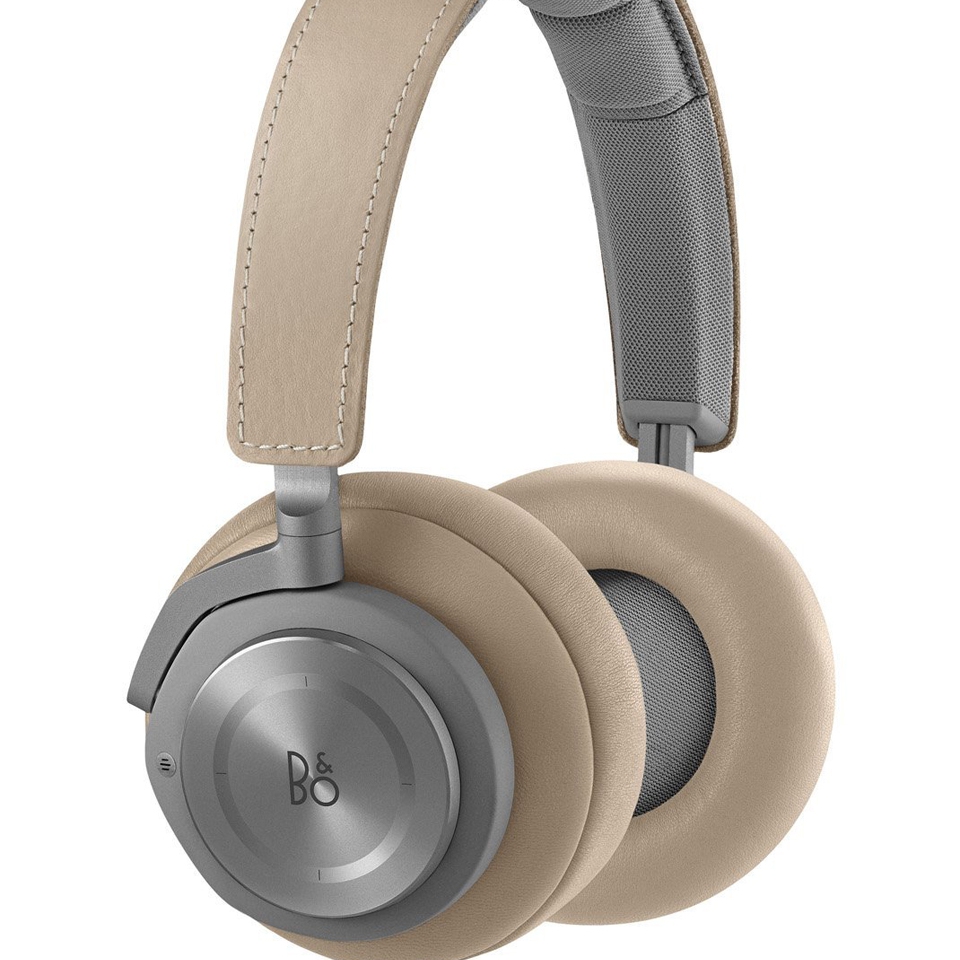 Компания ?Bang & Olufsen?...