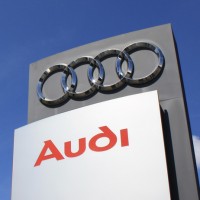 Германская Audi желает...