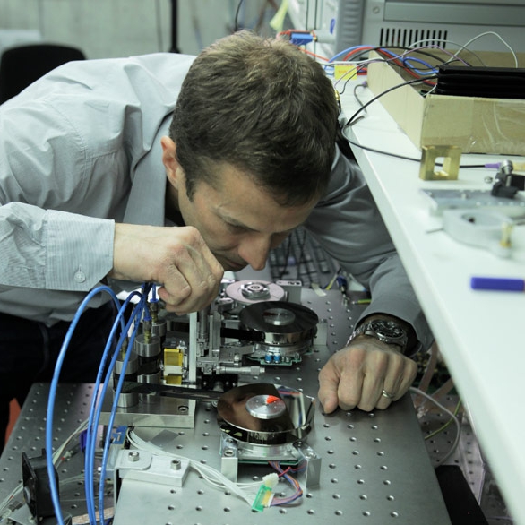 Компании IBM и Fujifilm...