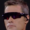 Компании ?Intel и Oakley?...